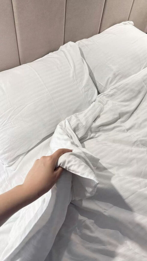 May Ga Giường Khách Sạn Long Thành - Chỉ Từ 300k/Bộ
